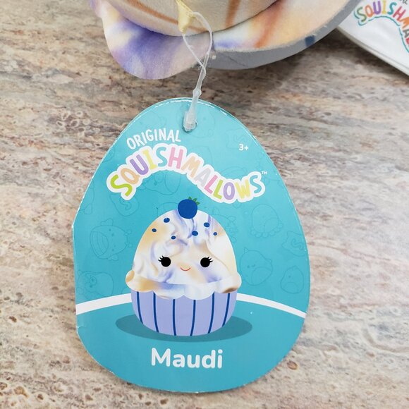 NWT Squishmallows Maudi The Marbled Blueberry Cupcake 5" Plush - Picture 4 of 5